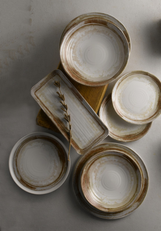 Assiette coupe plate rectangulaire beige porcelaine 27x16 cm Finca Dudson