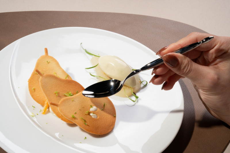 Couteau à steak droit 25,13 cm Aphea Rak